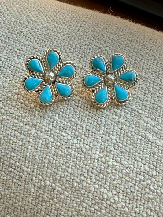 Zuni Needlepoint Turquoise & Sterling Silver Earrings - Echo Canyon Collective